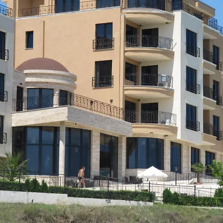 Apartment Vip Homes