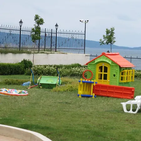 Vip Homes Apartment *